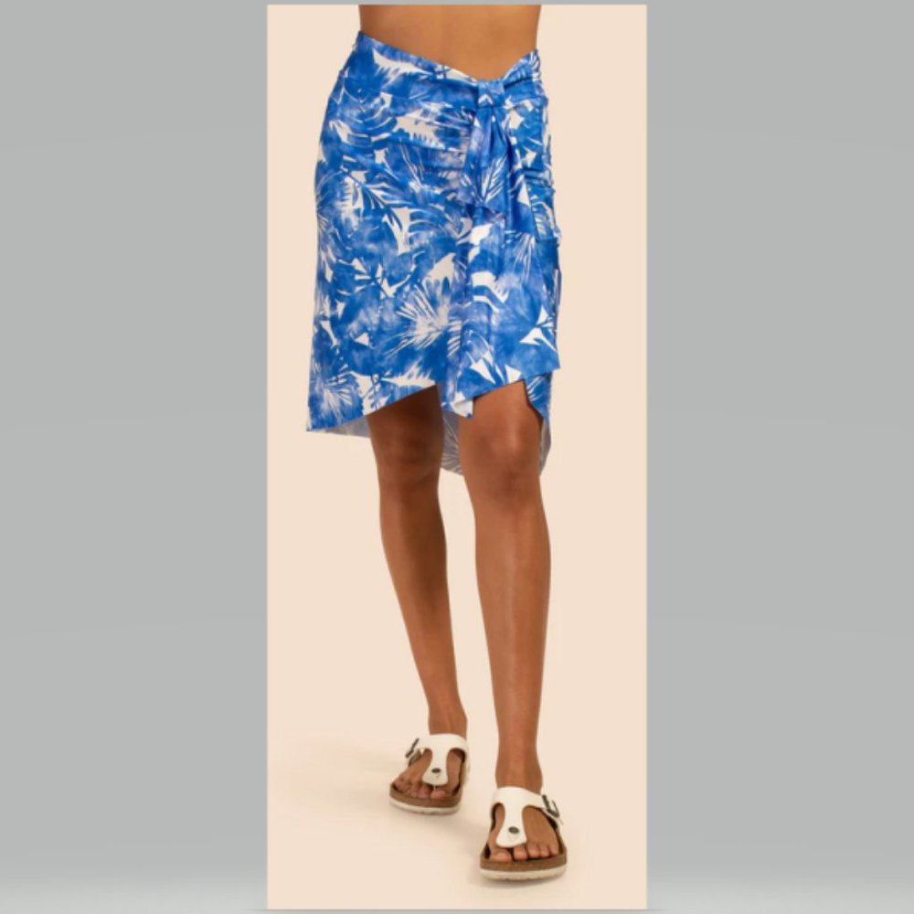 Trina Turk Blue and White Tropical Print Swim Sarong
